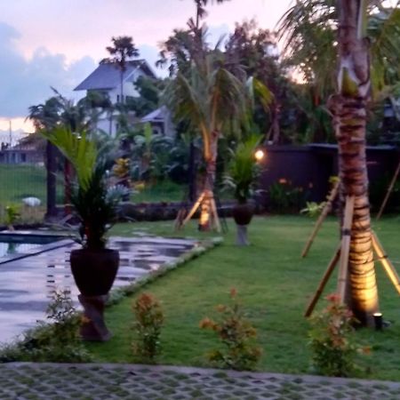 The Uma Guesthouse Canggu Екстериор снимка