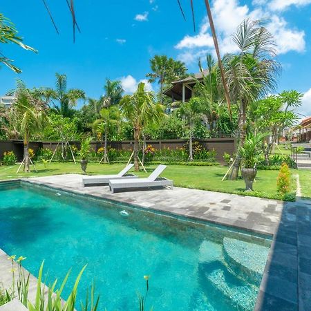 The Uma Guesthouse Canggu Екстериор снимка