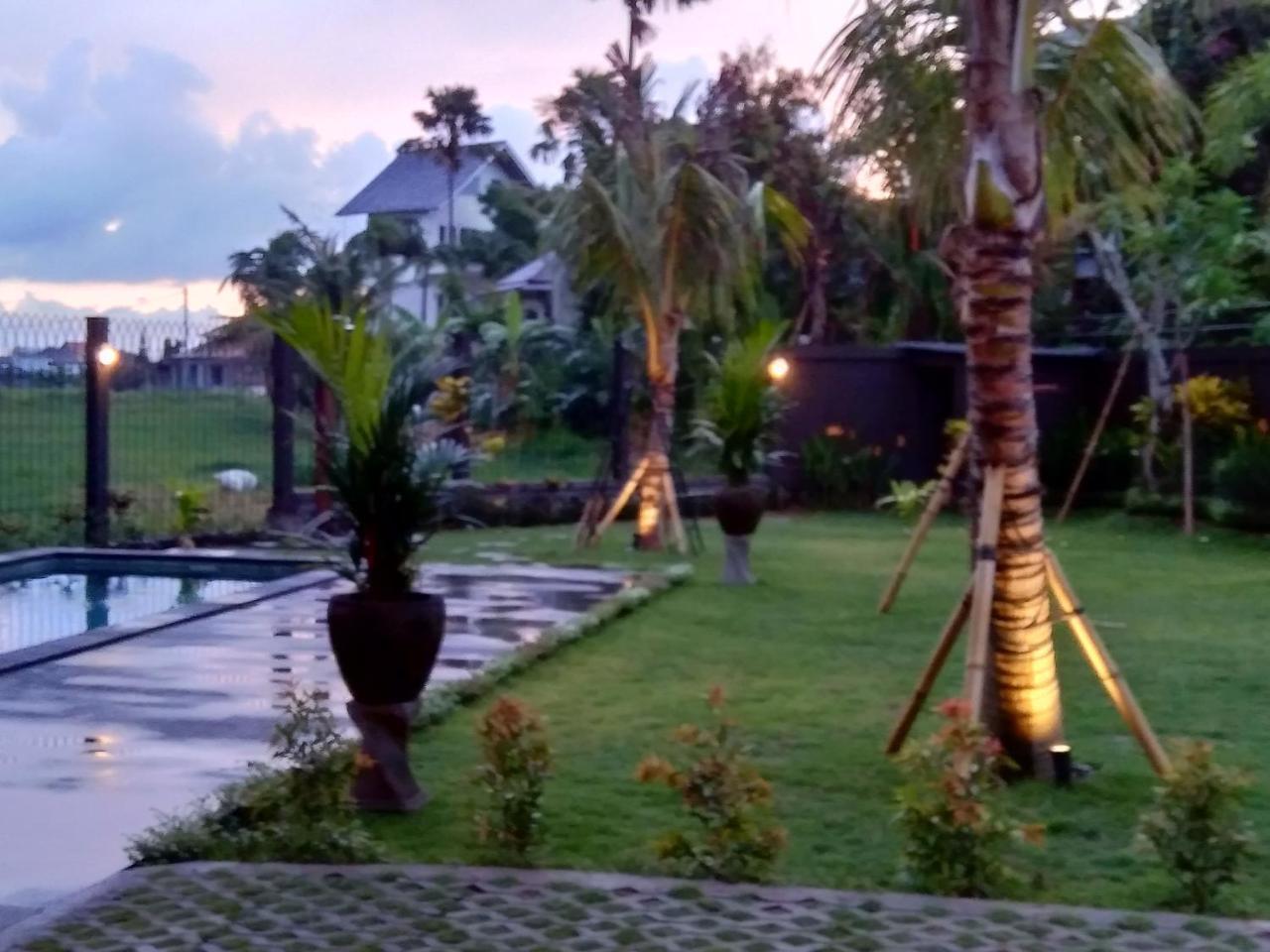 The Uma Guesthouse Canggu Екстериор снимка